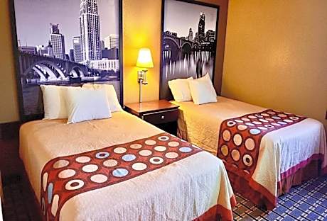 Deluxe Double Room with Two Double Beds - Non-Smoking
