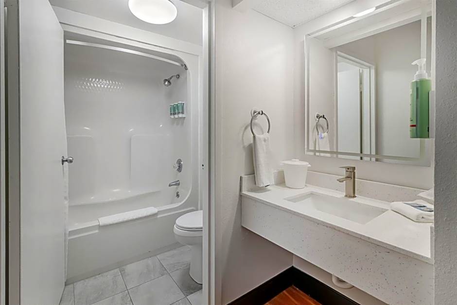 Best Western University Inn