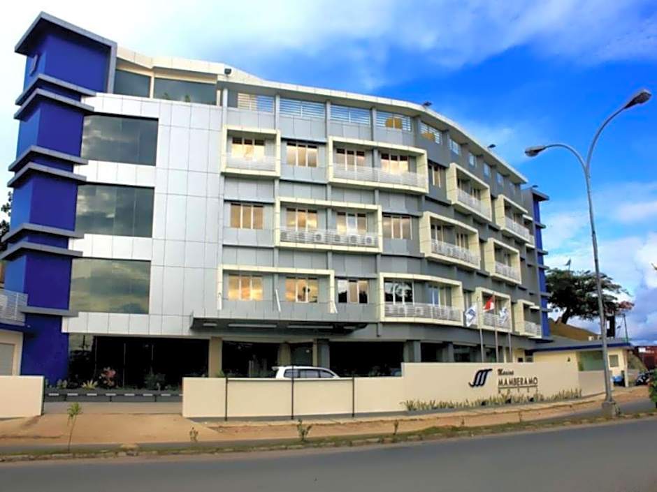 Marina Mamberamo Hotel