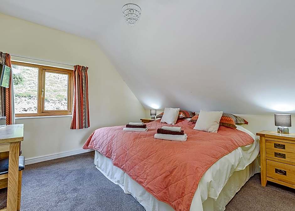 Slate House Lodges
