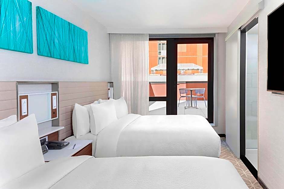 Photo 1 of 4 of 2 Queen Beds Suite, Terrace