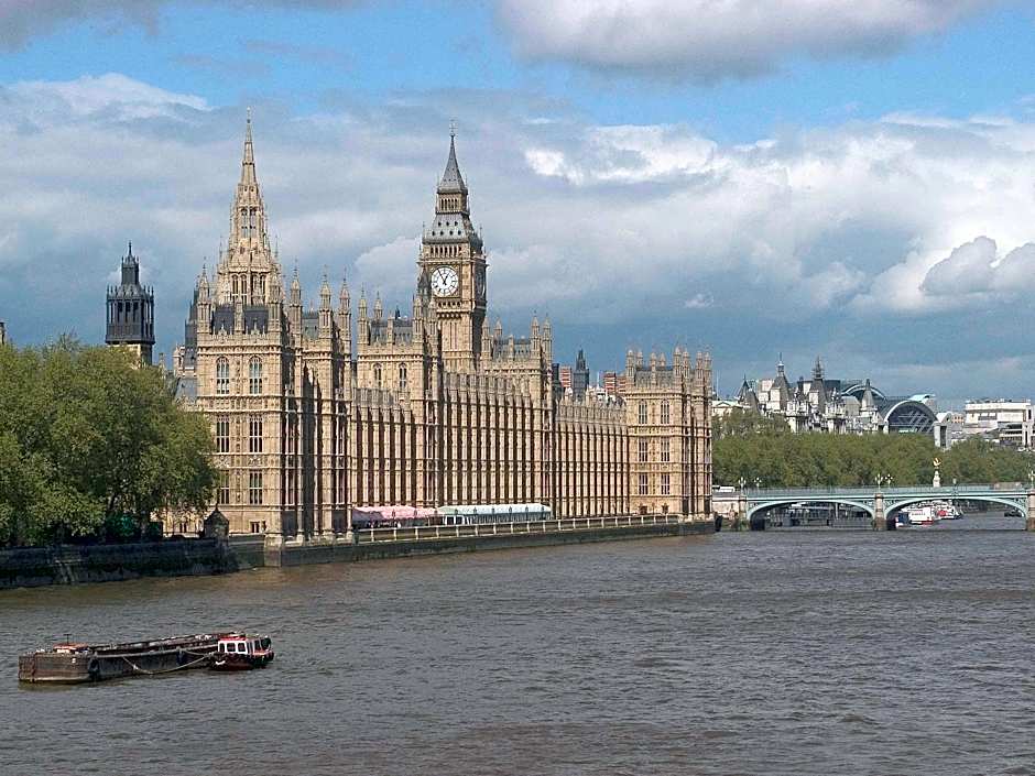 ibis budget London Heathrow T5