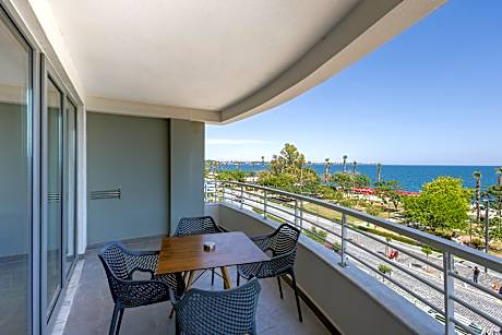 Family Suite Sea View