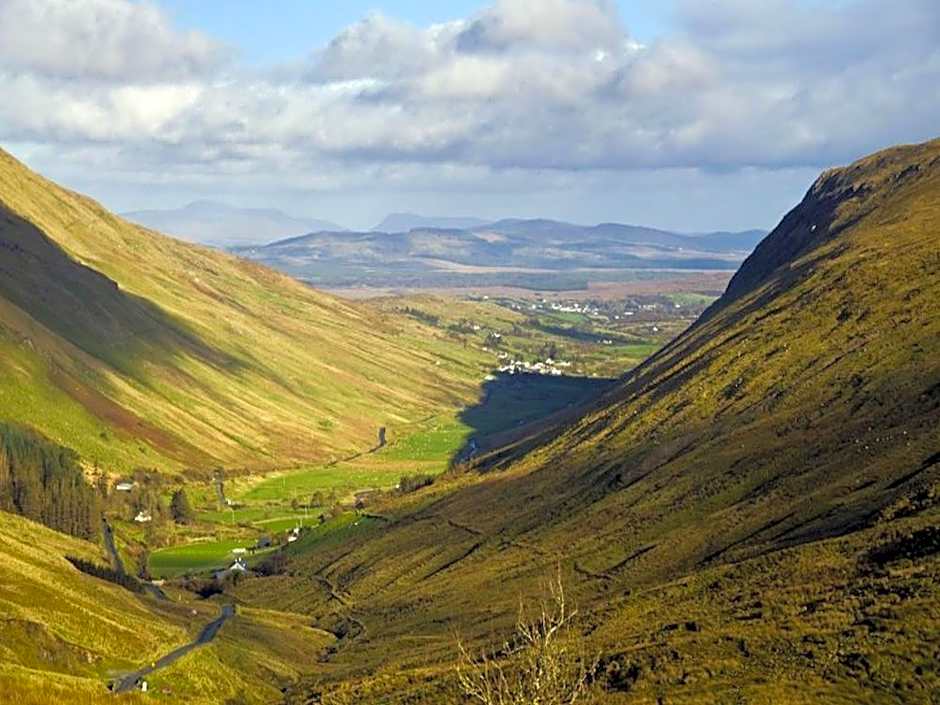 Central Hotel Donegal