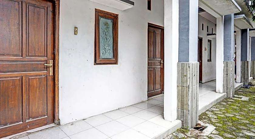 OYO 92086 Fun Guesthouse Syariah