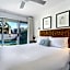 Noosa Parade Holiday Inn