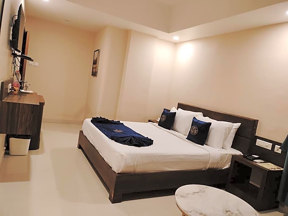 Hotel Shreehari Grand