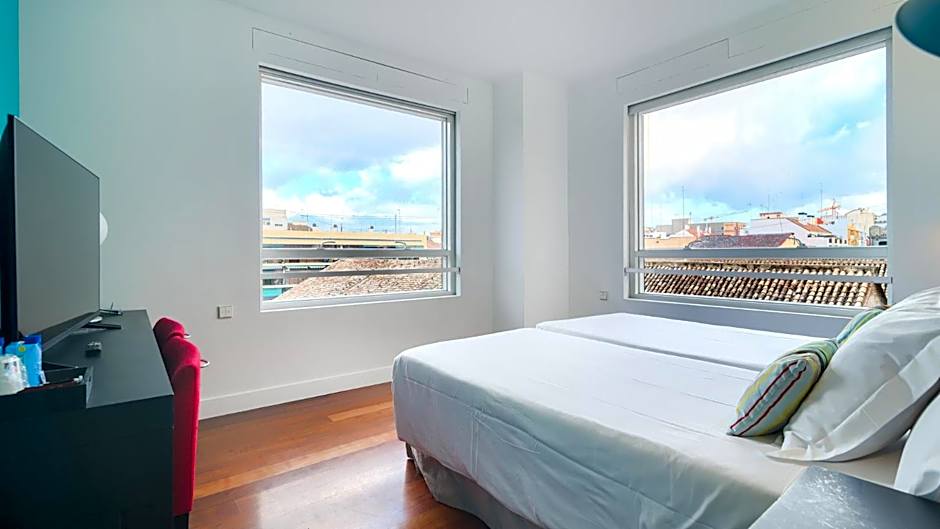 SEA YOU HOTEL PORT VALENCIA