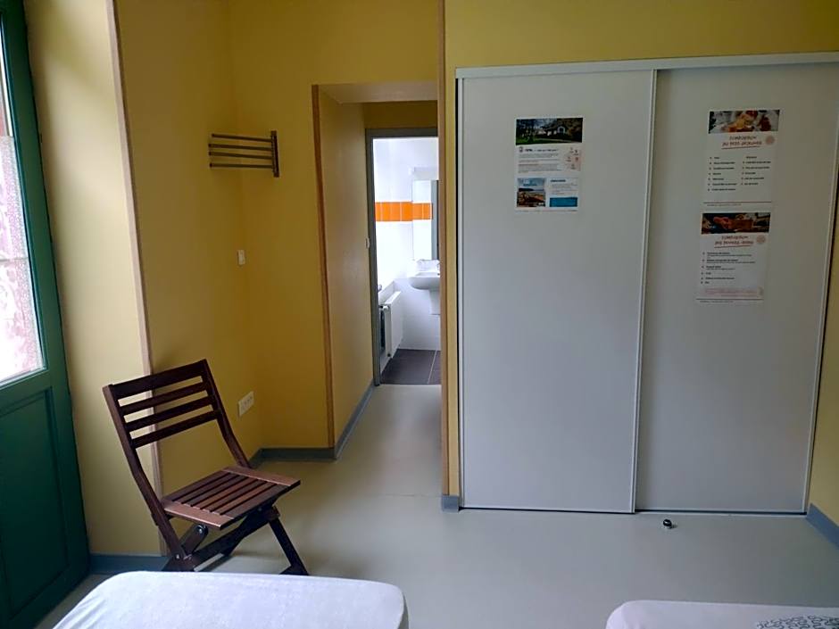 Ostal Scrignac - Gîte d'étape de la Gare