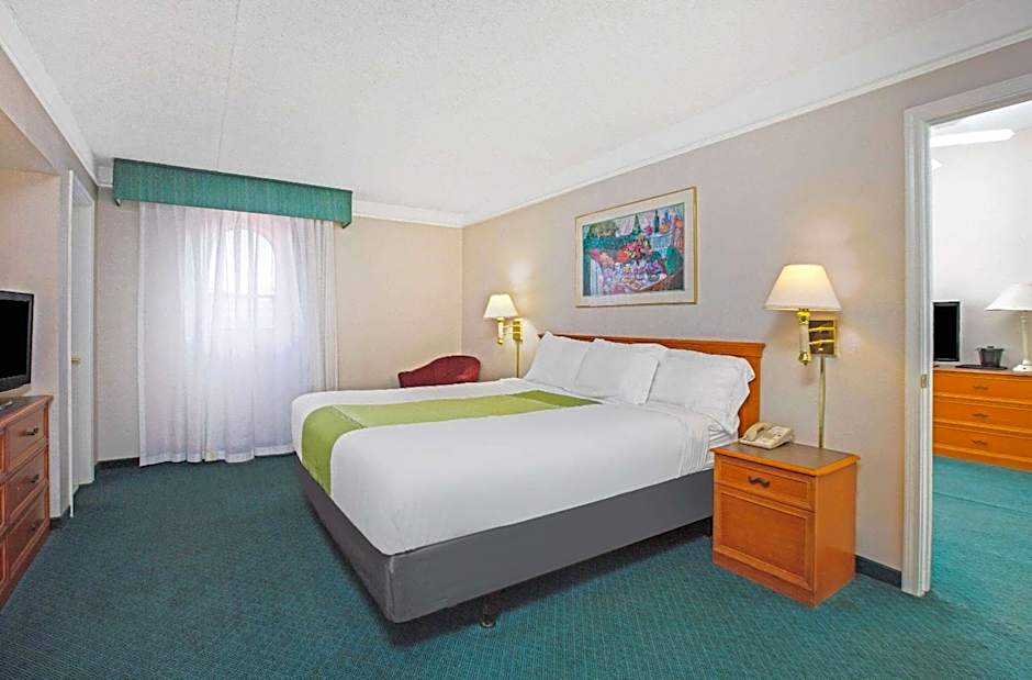 La Quinta Inn & Suites by Wyndham Reno