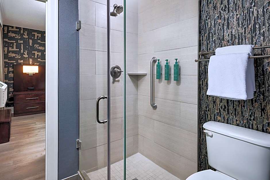 Hotel Alex Johnson Rapid City, Curio Collection by Hilton
