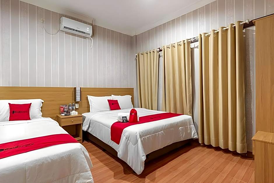 RedDoorz Syariah @ Danau Kerinci Sawojajar