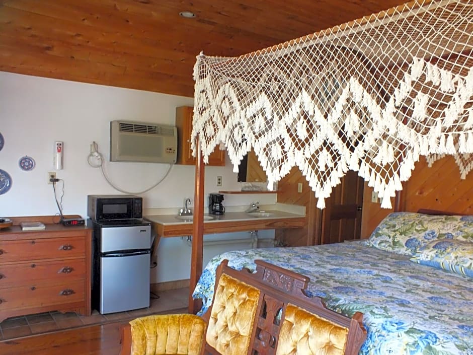 Scarborough Inn