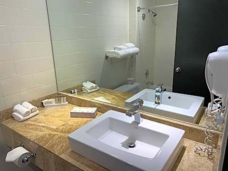 Executive Two Queen Beds