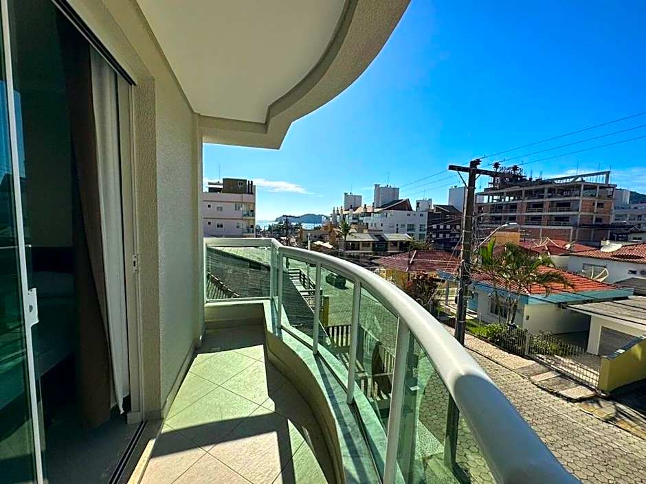 A56 - Alameda Verde - Apto 102 - Centro de Bombinhas