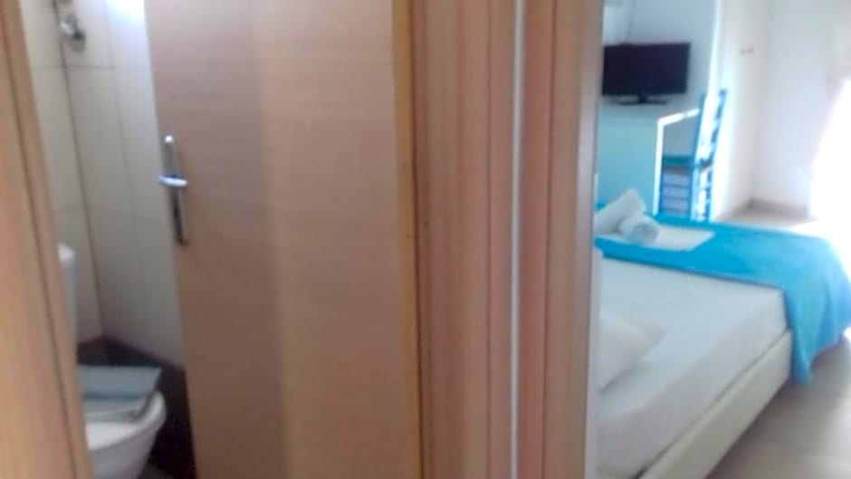 Smaragdi Studios and Rooms