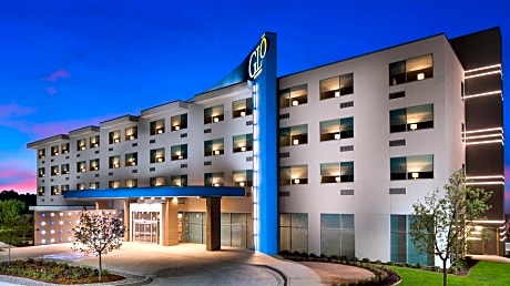 GLō Best Western DeSoto Dallas