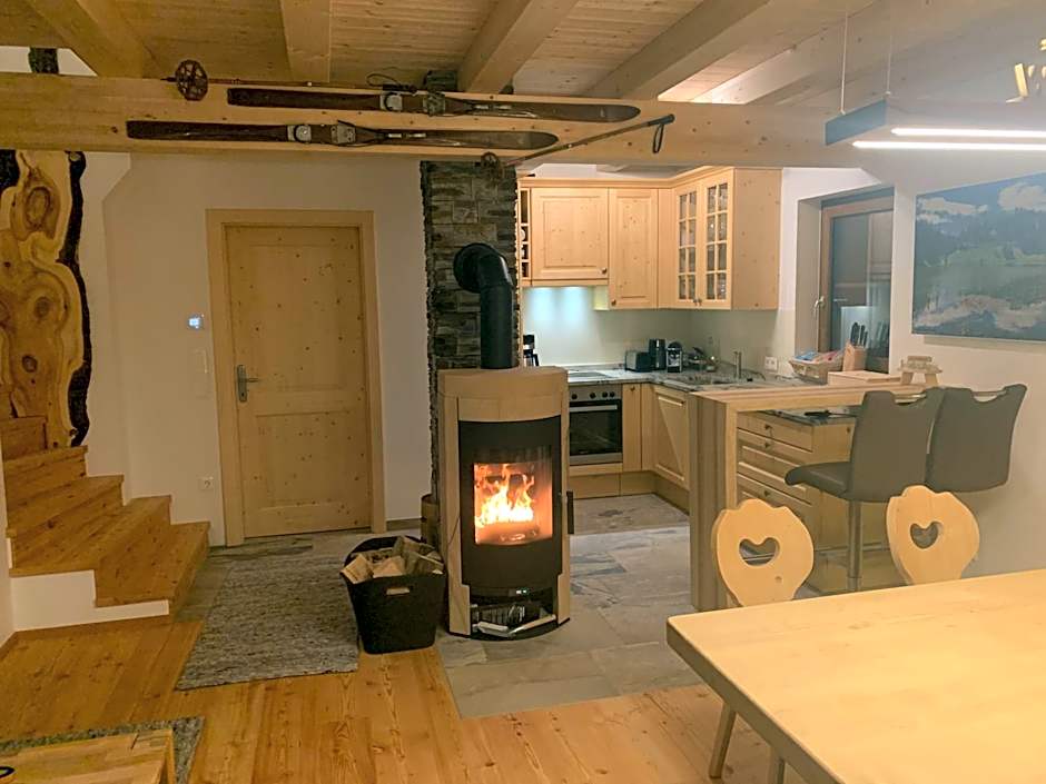 Almhaus & Almchalet Flattnitz