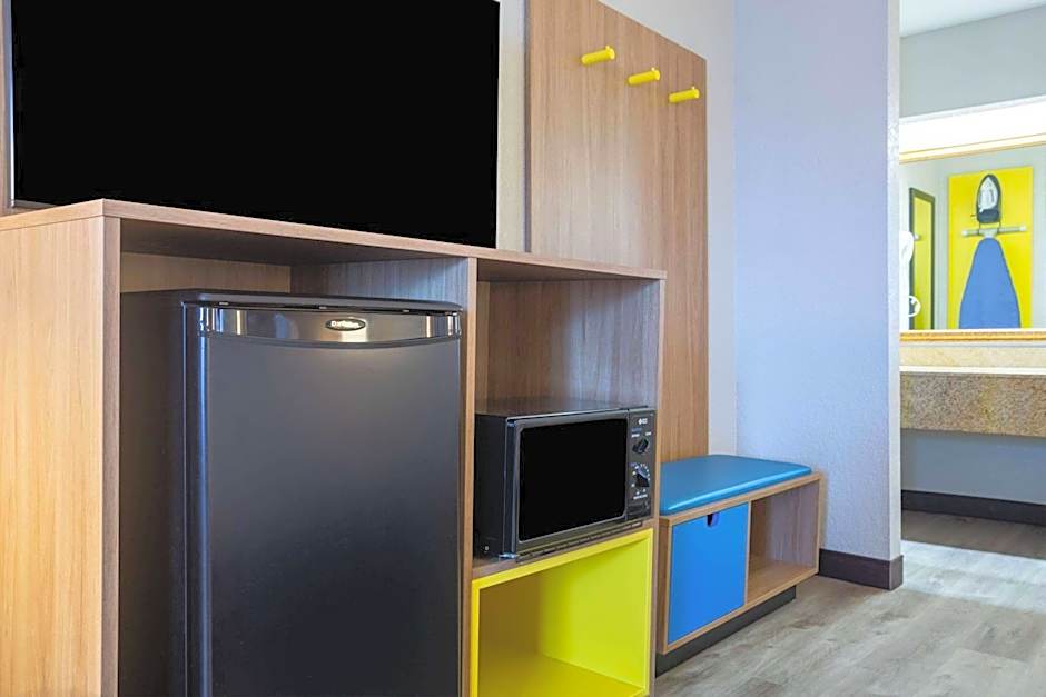 Days Inn by Wyndham Lonoke