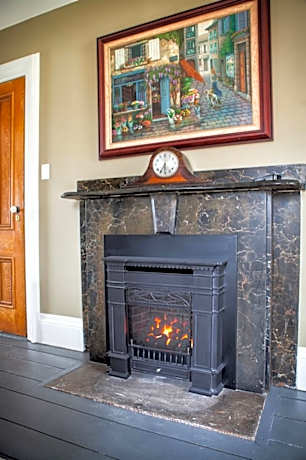 Keillor-Suite-Superior-Ensuite with Bath-Countryside view