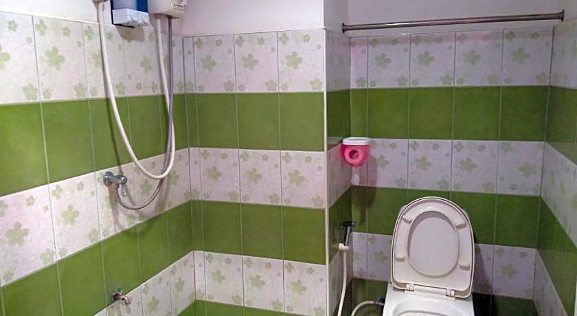 RueangSriSiRi Guest House 2