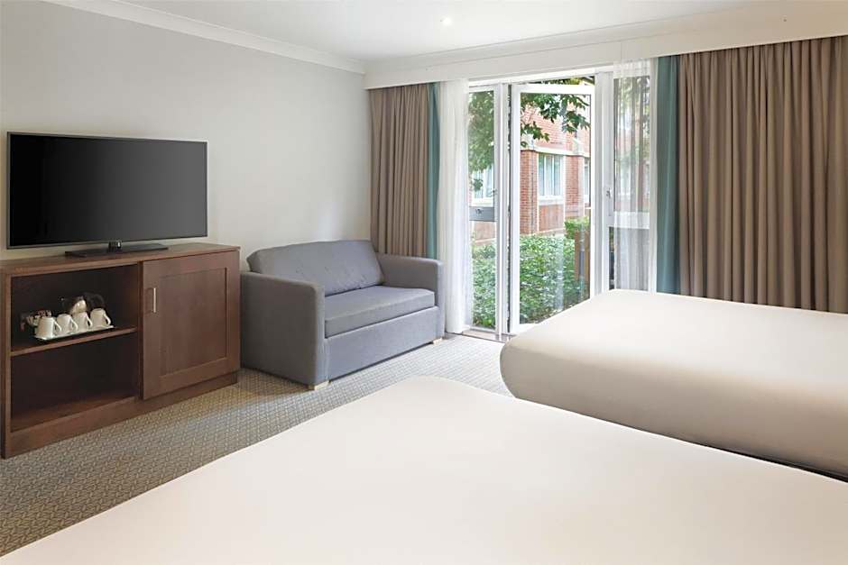 DoubleTree by Hilton St. Anne's Manor