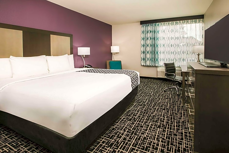 La Quinta Inn & Suites by Wyndham Dallas - Richardson