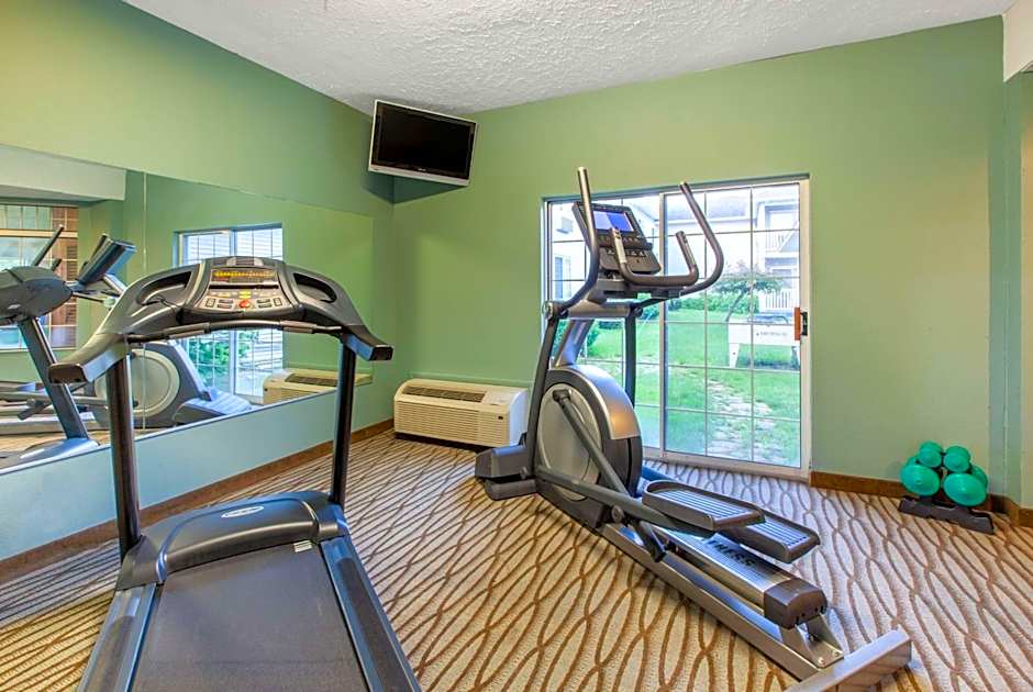 Days Inn by Wyndham Petoskey