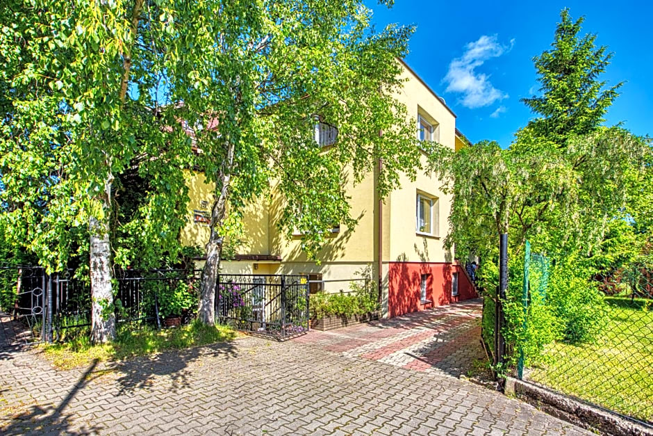 Pokoje Go¿cinne Konkel