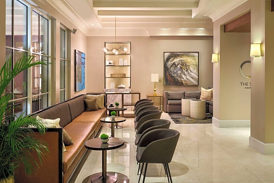 The Bristol Panama, a Registry Collection Hotel