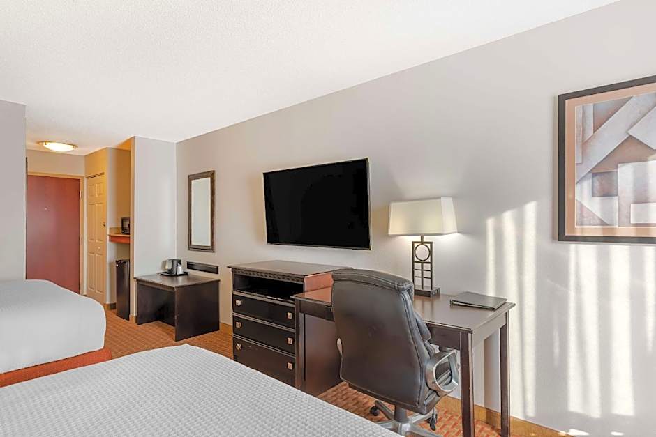 BEST WESTERN PLUS HOPEWELL FORT LEE