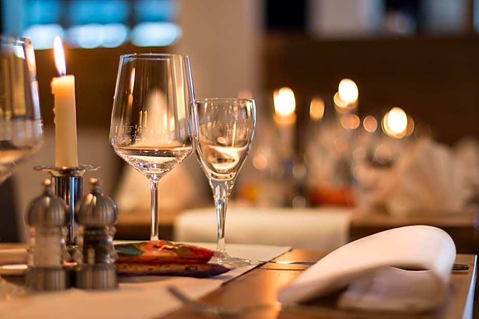 VI VADI HOTEL BAYER 89