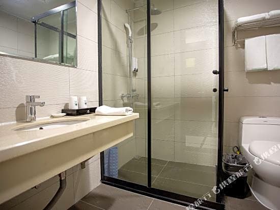 GreenTree Inn Changshu Zhaoshangcheng Express Hotel