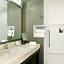 Courtyard by Marriott Yonkers Westchester County