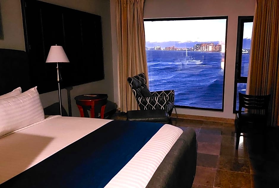 Peñasco del Sol Hotel