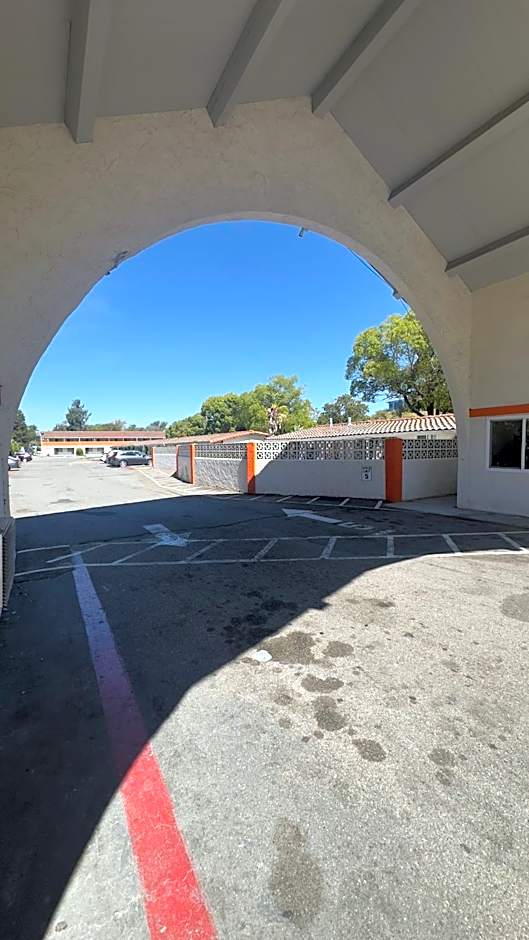 Super 8 by Wyndham San Jose Airport