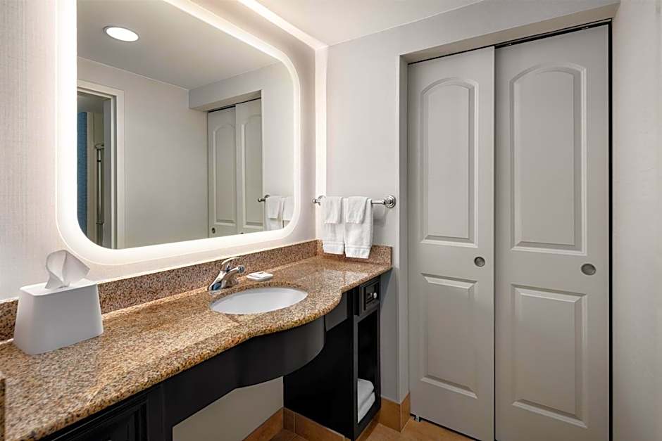Homewood Suites by Hilton Minneapolis-New Brighton