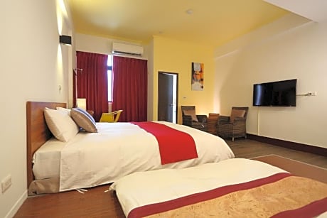 Superior Family Room