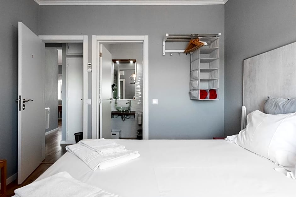 Lagos Uptown Bed & Breakfast