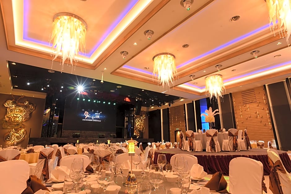 Vangohh Eminent Hotel & Spa
