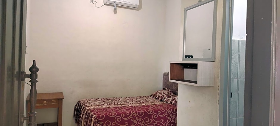 penginapan karanglaut santolo