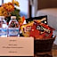 GreenTree Inn & Suites Los Angeles - Alhambra - Pasadena