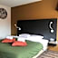 Hotel The Happy Traveler