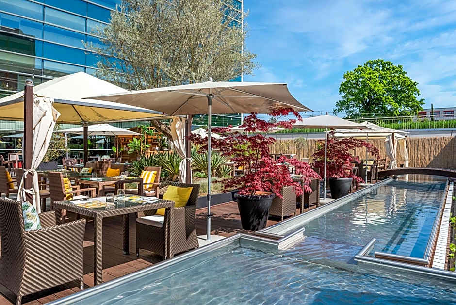 Hilton Geneva Hotel and Conference Centre