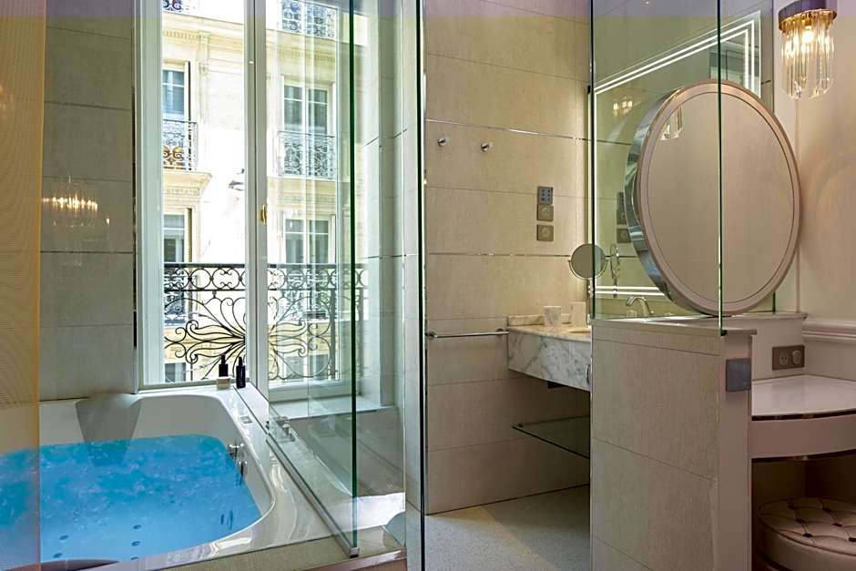 Paris j'Adore Hotel & Spa