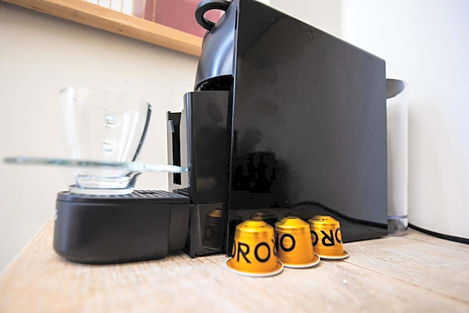 Golden City Center Suites