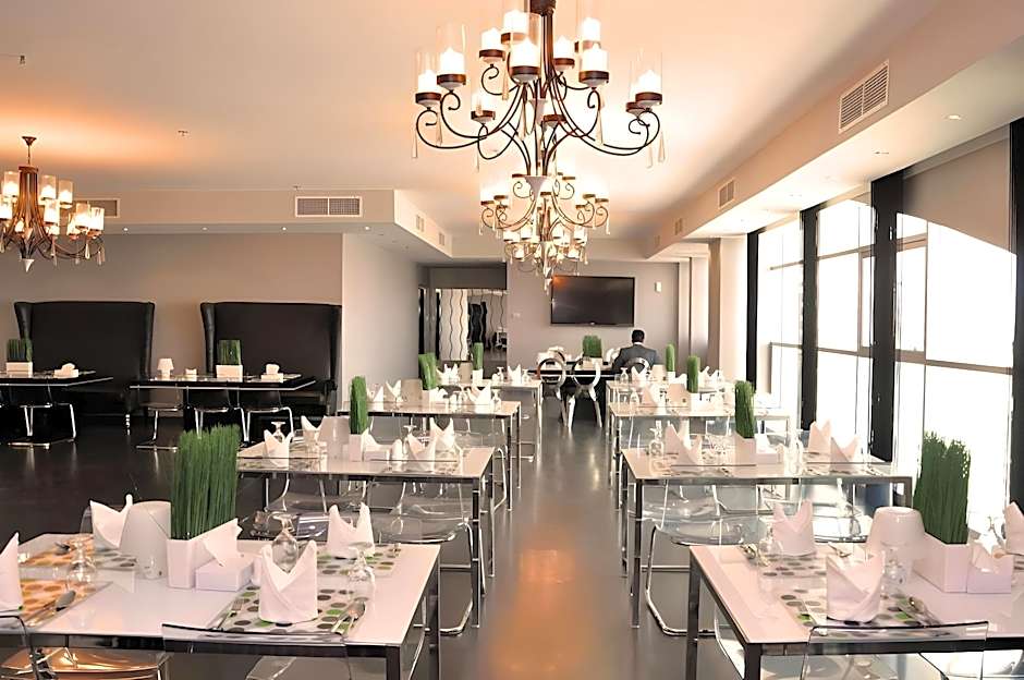 Al Manzil Hotel