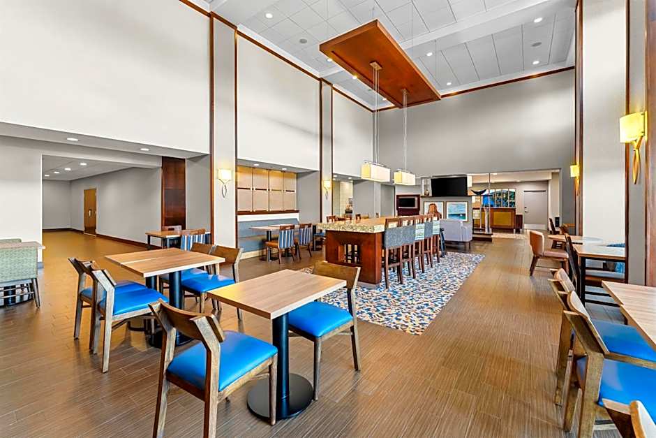 Hampton Inn & Suites Philadelphia/Bensalem