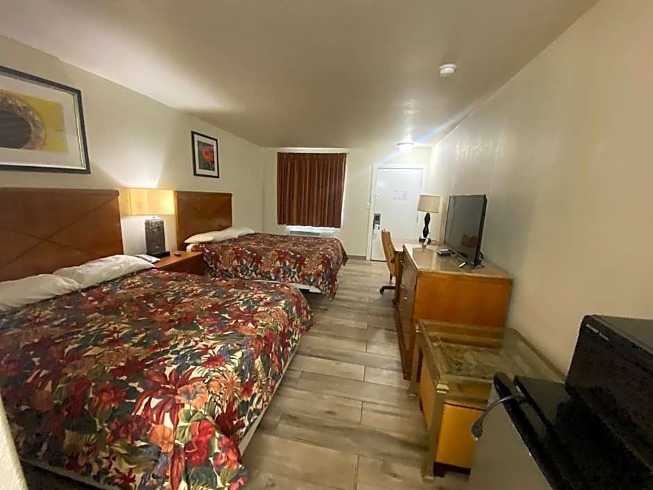 Cedar Creek Inn