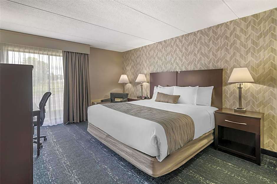 Best Western Plus Keene Hotel